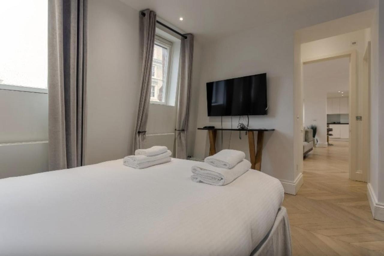Elegant 1 Bedroom Apartment In South Kensington ลอนดอน ภายนอก รูปภาพ